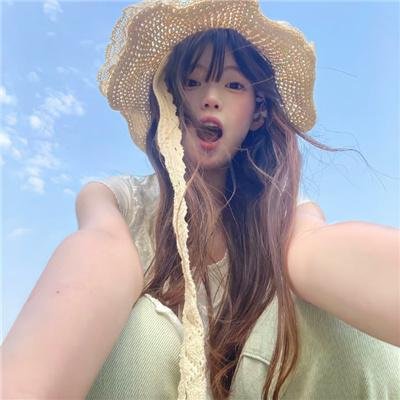 肯亚艳阳下封面