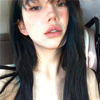 豫见她们封面